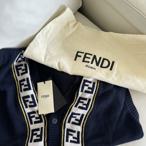 NWT Fendi Logo Intarsia Button-Up Vest Sweater Blue FF Virgin wool 100% Sz 50 - Picture 10 of 10